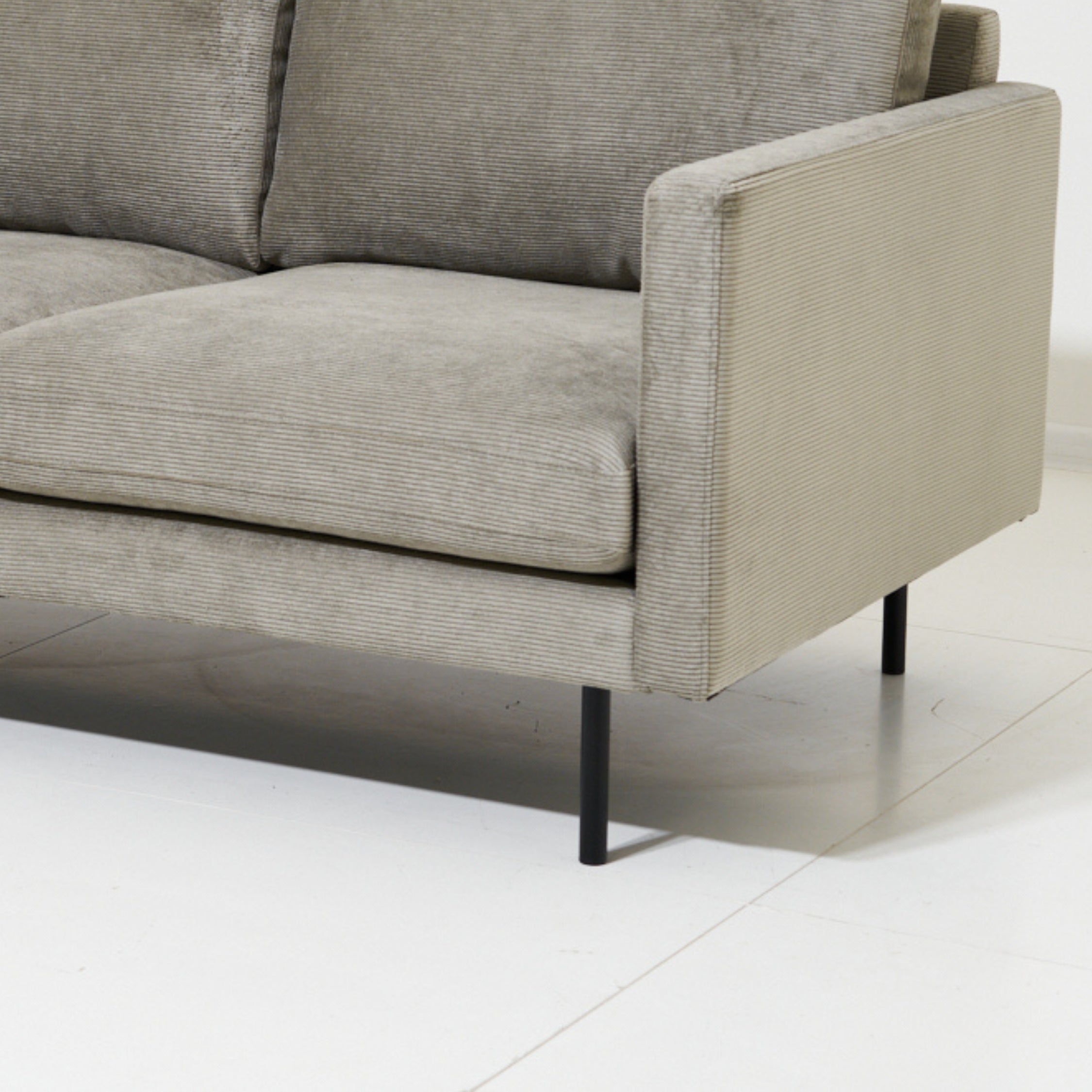 Canapé deux places Sicilia 61 en velours côtelé doux